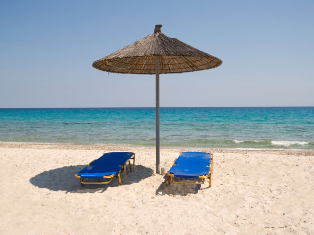 Τέλος τα beach bar στην παραλία του Αγίου Μάμα Χαλκιδικής λόγω Natura 2000